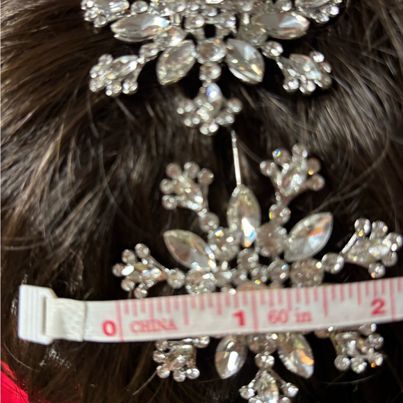 Snowflake Tierra Headband - Picture 7 of 7